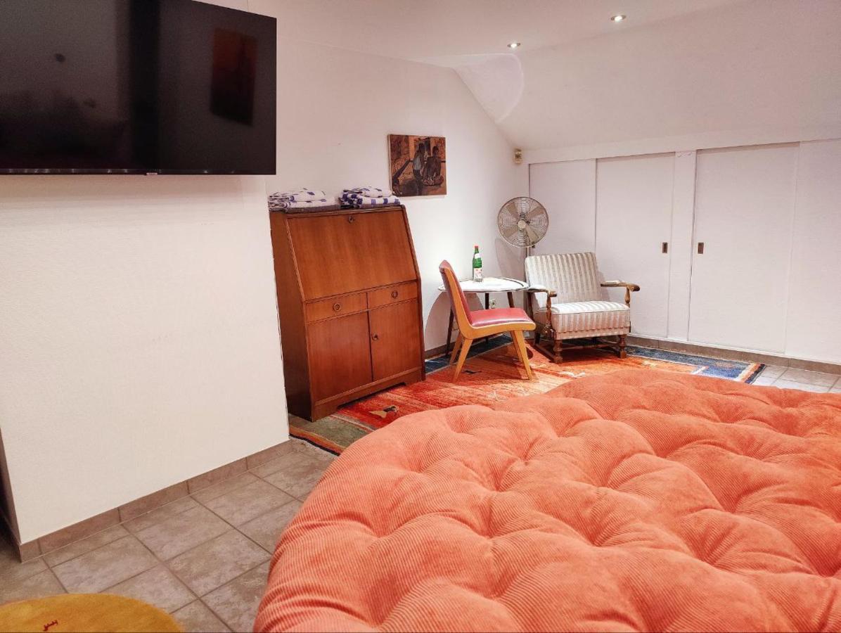 Spacious & Comfortable Guestrooms W Private Bathrooms Near Koelnmesse & Lanxess Arena, Free Parking, Highspeed Wifi Zewnętrze zdjęcie